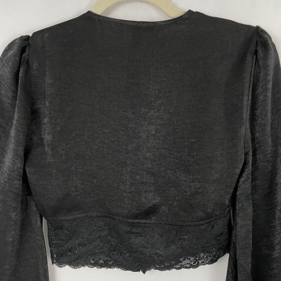 New Bar III Lace Hem V-Neck Balloon Sleeve Crop Top Cropped Blouse Black Size XS - Picture 12 of 16